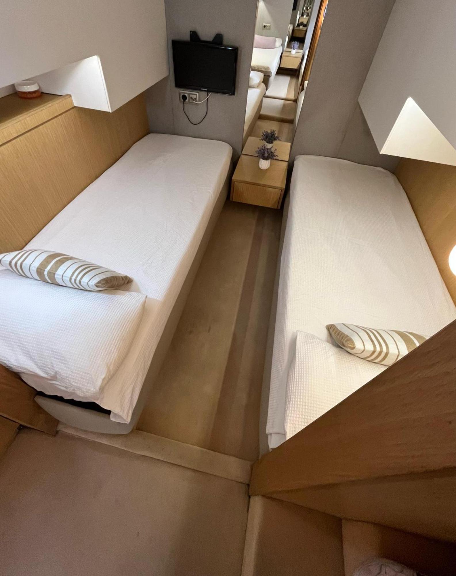 Casa Flotante Con Encanto En San Pedro Del Pinatar - Murcia Eksteriør billede